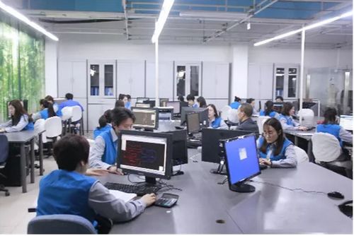 紅領魔幻工廠考察記 探秘互聯網時代制造業轉型的智能密碼